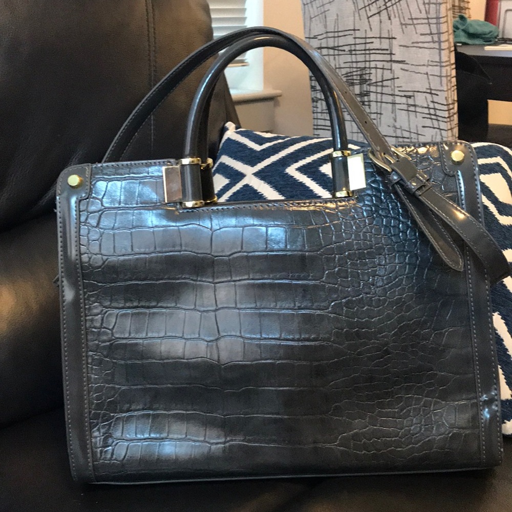 Elegant bag alternative to briefcase for work